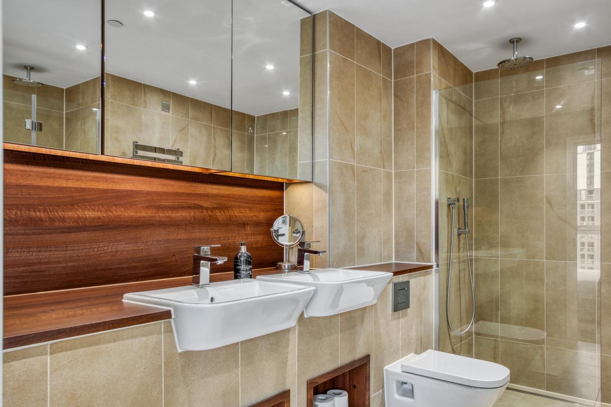 Stunning 360º View Luxurious Penthouse Apartment London Ngoại thất bức ảnh