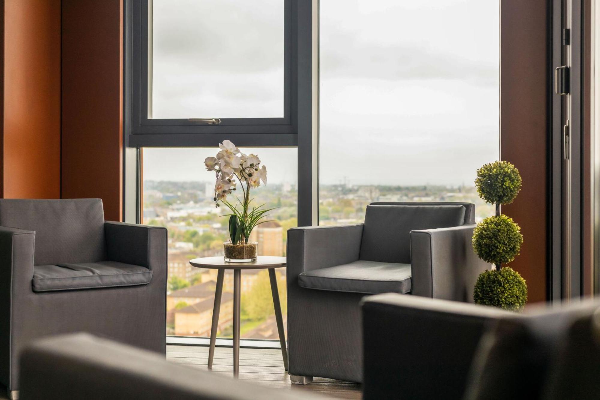 Stunning 360º View Luxurious Penthouse Apartment London Ngoại thất bức ảnh